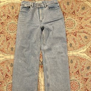 Abercrombie High Rise 90s Relaxed Jean